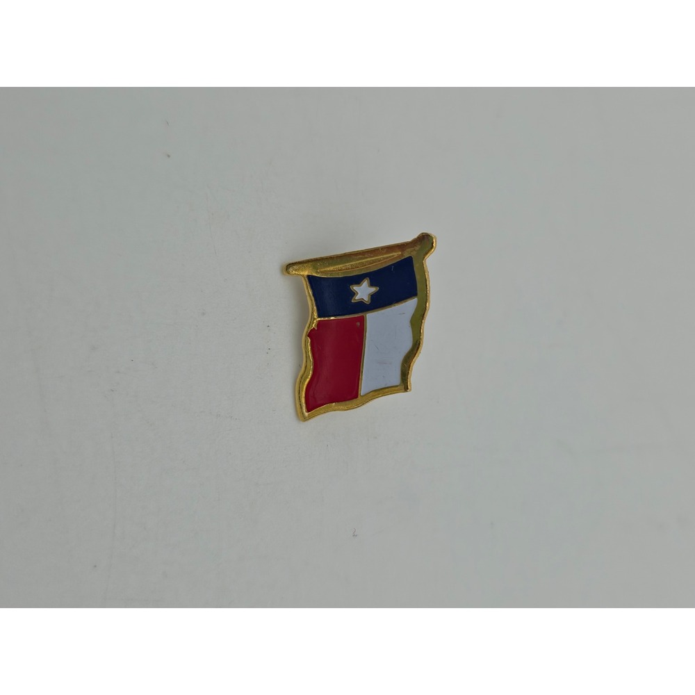 Vintage Texas State Flag Lapel Gold Tone Enamel Lone Star Waving Flag Hat Pin